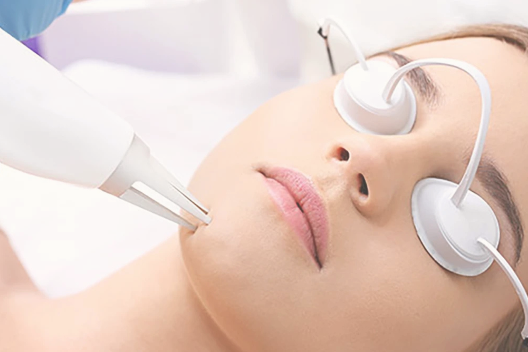 Acne Treatments Bournemouth | Elegant Clinic Acne Treatments Bournemouth | Elegant Clinic