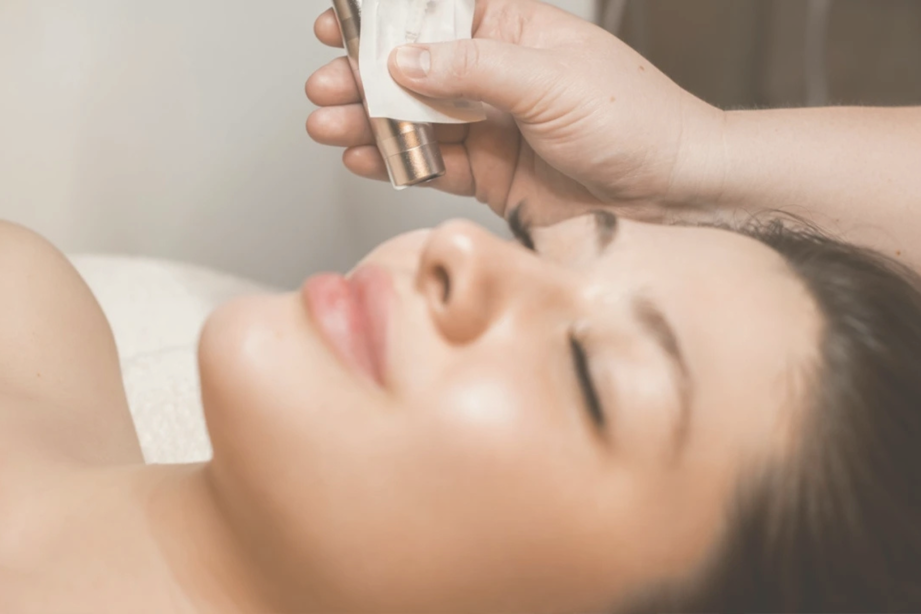 Dermapen Treatments Dorset | Elegant Clinic Dermapen Treatments Dorset | Elegant Clinic